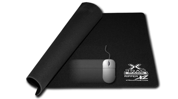 ripper-xl-gamer-mouse-pad-roll-white-background